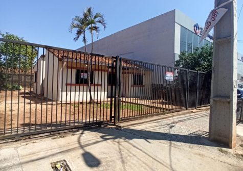 Casa en FNDO. de la MORA zona SUR – zona Leopardi