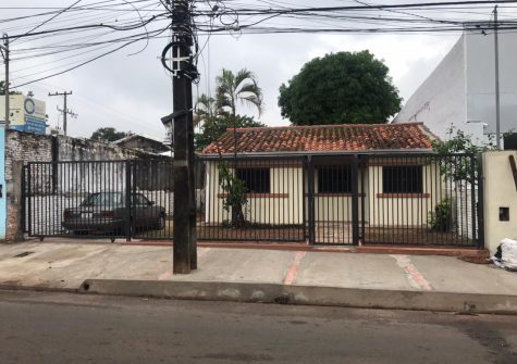 Casa en FNDO. de la MORA zona SUR – zona Leopardi